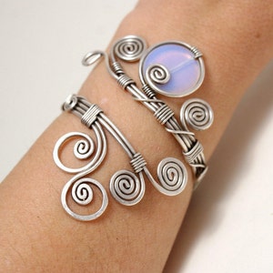 statement moonstone bracelet, wire wrapped jewelry, moonstone cuff bracelet, wire wrapped jewelry handmade, silver cuff bracelet with stone