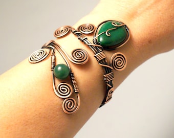 Emerald Cuff Bracelet, May Birthday Gift For Mother, Birthstone Bracelet, Gift For Mom, Unique Bracelet For Women, Genuine Emerald Bracelet