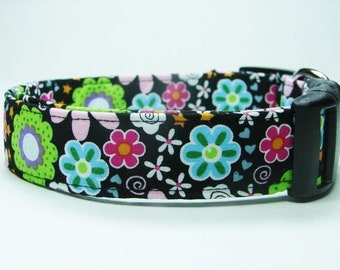 Daisy Floral Flowers Dog Collar Black, Pink, Blue & Green