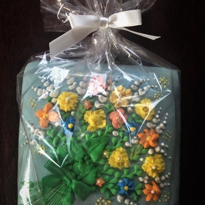 Bouquet of Spring Flowers Decorated Gingerbread Big Size Square Cookies image 4