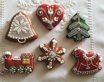 Hungarian Christmas gingerbread ornaments:  Heart,  Bell , Snowflake,   Christmas tree, Rocking  Horse,  Train  (6 pieces) Gift