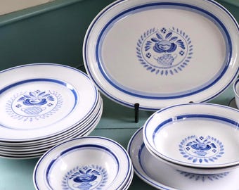 17 Piece Arabia Finland Blue Rose Dinnerware Set: 9 Dinner Plates