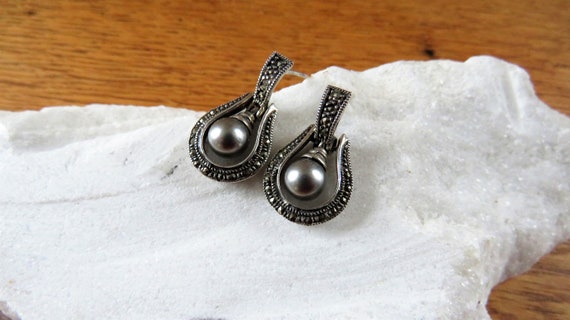 Sterling Marcasite Faux(?) Gray Pearl Stud Dangle… - image 3