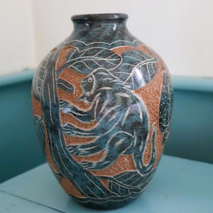 8" Luis Alberto Lopez Earthen Vase, Central American