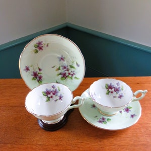 SET of 2 Heathcote Pale Green Cups & Saucers Violets, Pattern inside cup, Gilded
