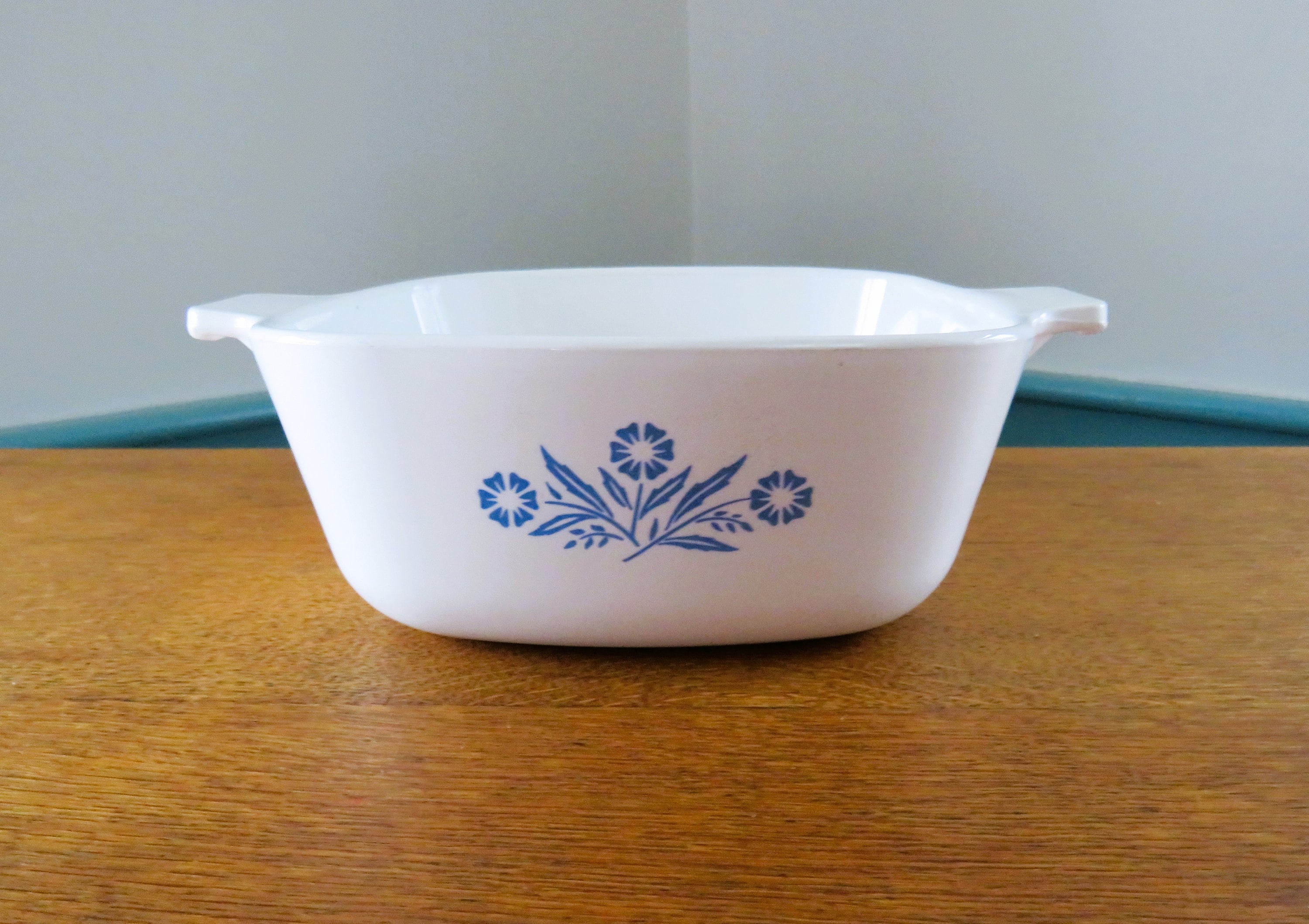 Vintage Corning Ware Casserole: 1.5 QT Cornflower Blue, 1961-1966