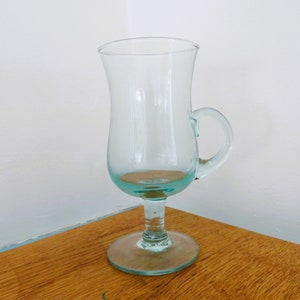 SET of 4 KNOBLER Irish Coffee/ Pedestal Mugs, Made in Spain, Original Stickers Sea Foam Green Tint