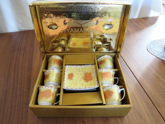 Yamasen Gold Collection Fine Porcelain 24k Gold Plated Tea Cups