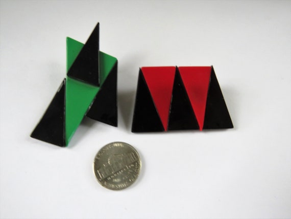 2 Bill Schiffer acrylic resin brooches View 3