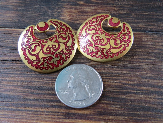 Gold Tone Red Cloisonne Stud Earrings - MMA 1987 … - image 4