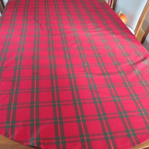Woven Plaid Red Green Gold Oval Cotton Tablecloth - 75&quot; x 55&quot;