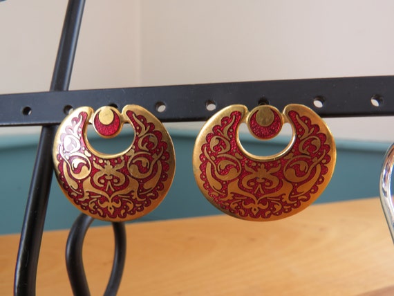 Gold Tone Red Cloisonne Stud Earrings - MMA 1987 … - image 2
