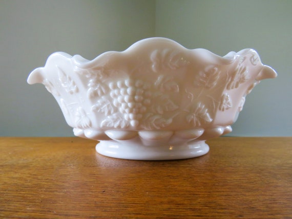 Westmoreland Paneled Grape Milk Glass Crimped 9 1/2