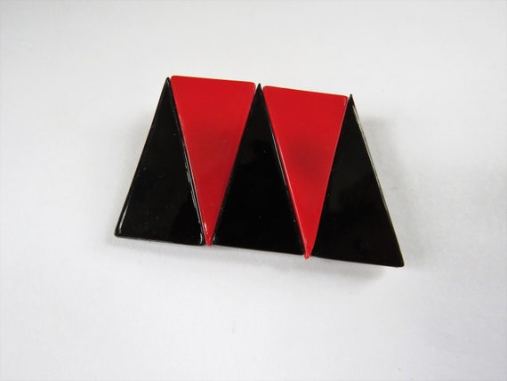 2 Bill Schiffer acrylic resin brooches View 5