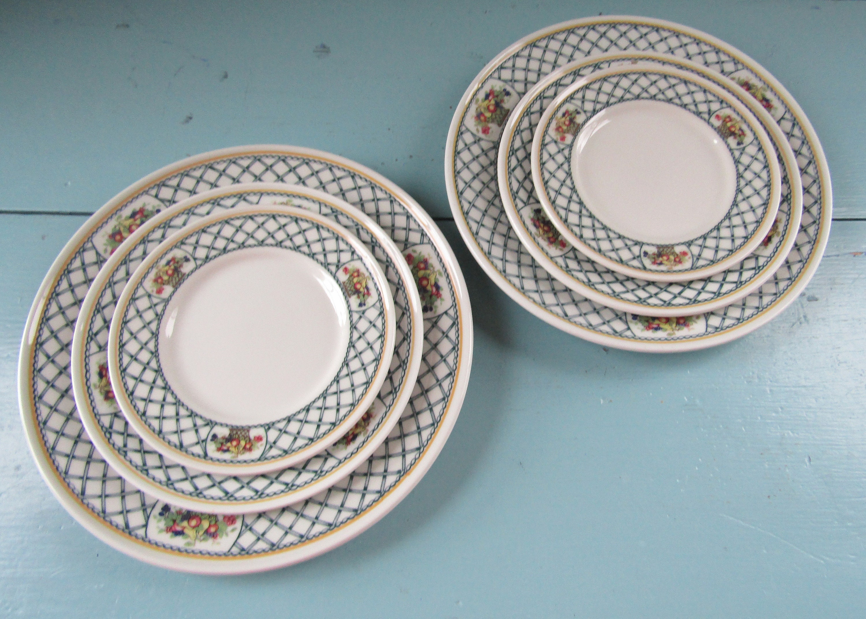 SET of 13 Rego BOUNTIFUL Bread Plate(s), 6