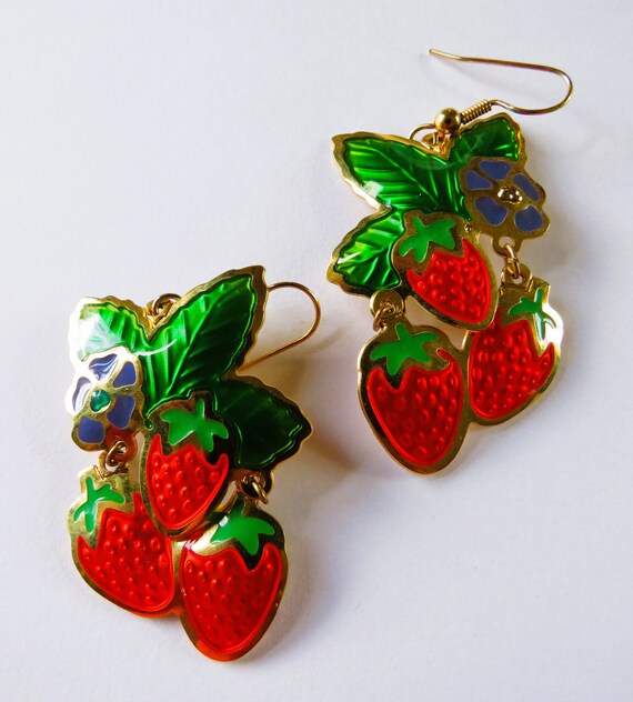 Edgar Berebi STRAWBERRIES Floral Gold Tone Dangles - image 6