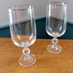 Verres à eau en cristal - Pied facetté avec bordure en platine - Lot de 2