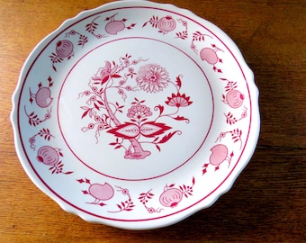 SET of 4 (or 8) Restaurant Ware RED ONION Mayer China Co. Dinner Plates, heavy duty!  10 1/2&quot; diameter.