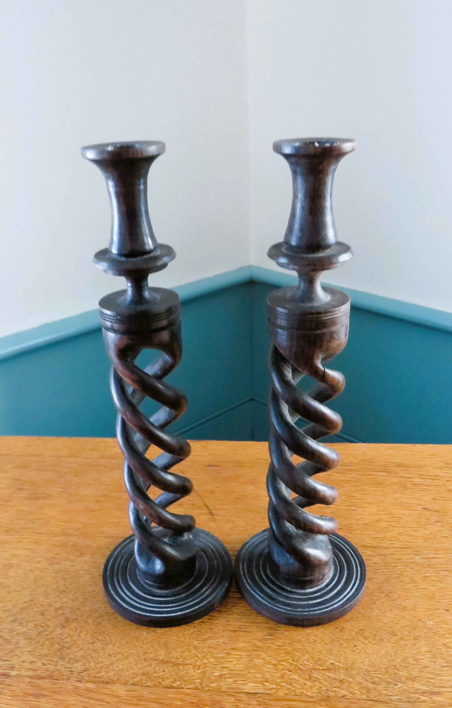 Candle or Tea Light Holder Gothic Vintage Handmade Wrought Iron Abstra –  JAMsCraftCloset