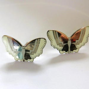 Laurel Burch Silber Ton Elfenbein Beige und Warm Grau Papillon Schmetterling Ohrstecker - 1 &quot;breit