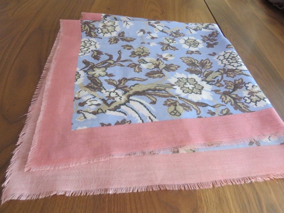 Pink blue beige brown floral pastel fringed Glent… - image 8