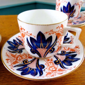 SET of 4 Gaudy Welsh Blue Rust Ironstone Cups & Saucers, Gold Trim