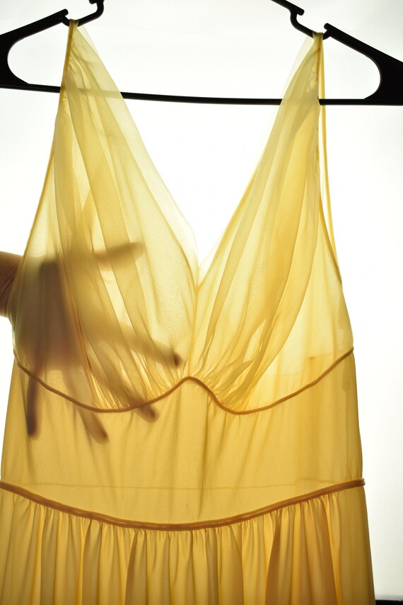 1950s Vanity Fair Lemon Drop Nightgown w/ Sheer B… - image 8