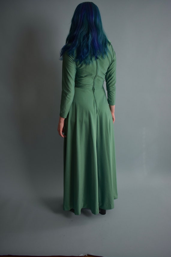 1970s Nylon Maxi Dress w/ Ruffle Neckline Emerald… - image 6