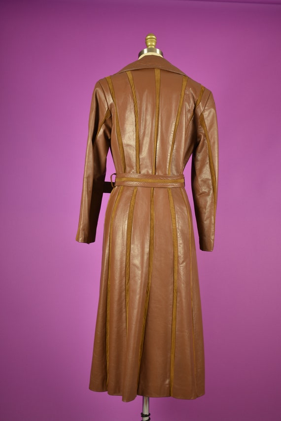 1970s Striped Leather Trench Coat in Caramel Brow… - image 5