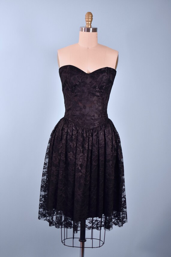 Vintage Gunne Sax Dress w/ Sweetheart Neckline in Black // Xs