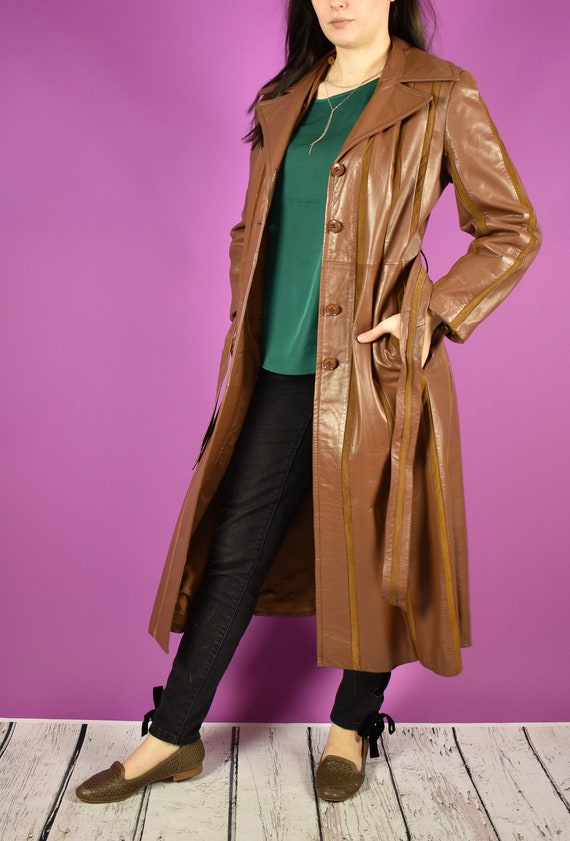 1970s Striped Leather Trench Coat in Caramel Brow… - image 3