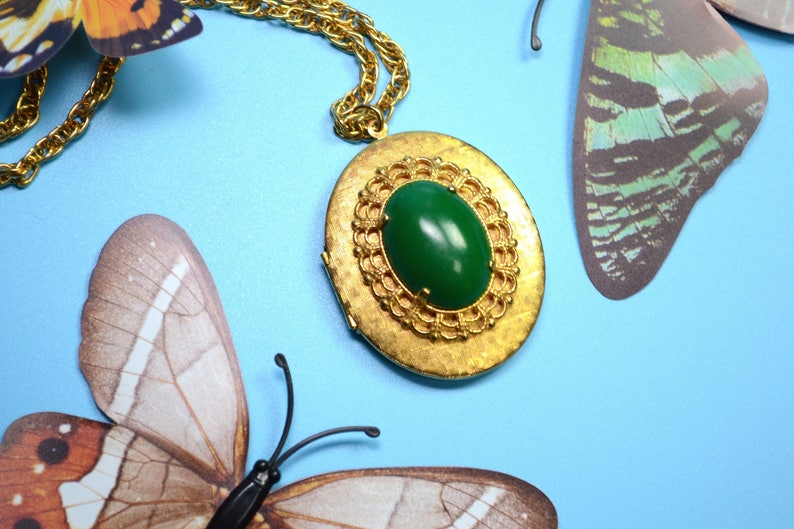 Gold Filigree Locket Necklace Green Stone