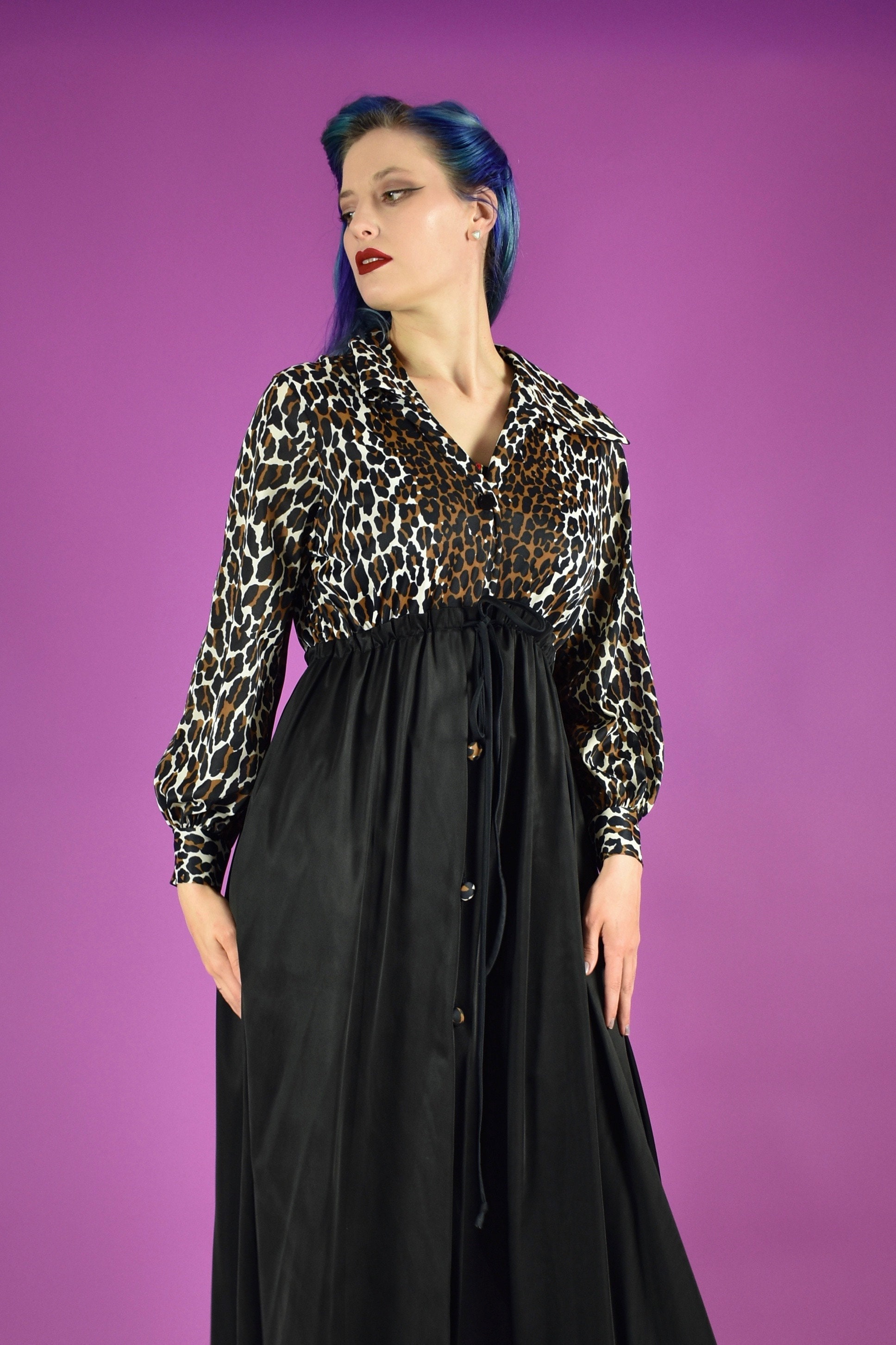green emerald velvet dress Robe de soirée bleue marine longue sequin main image 0