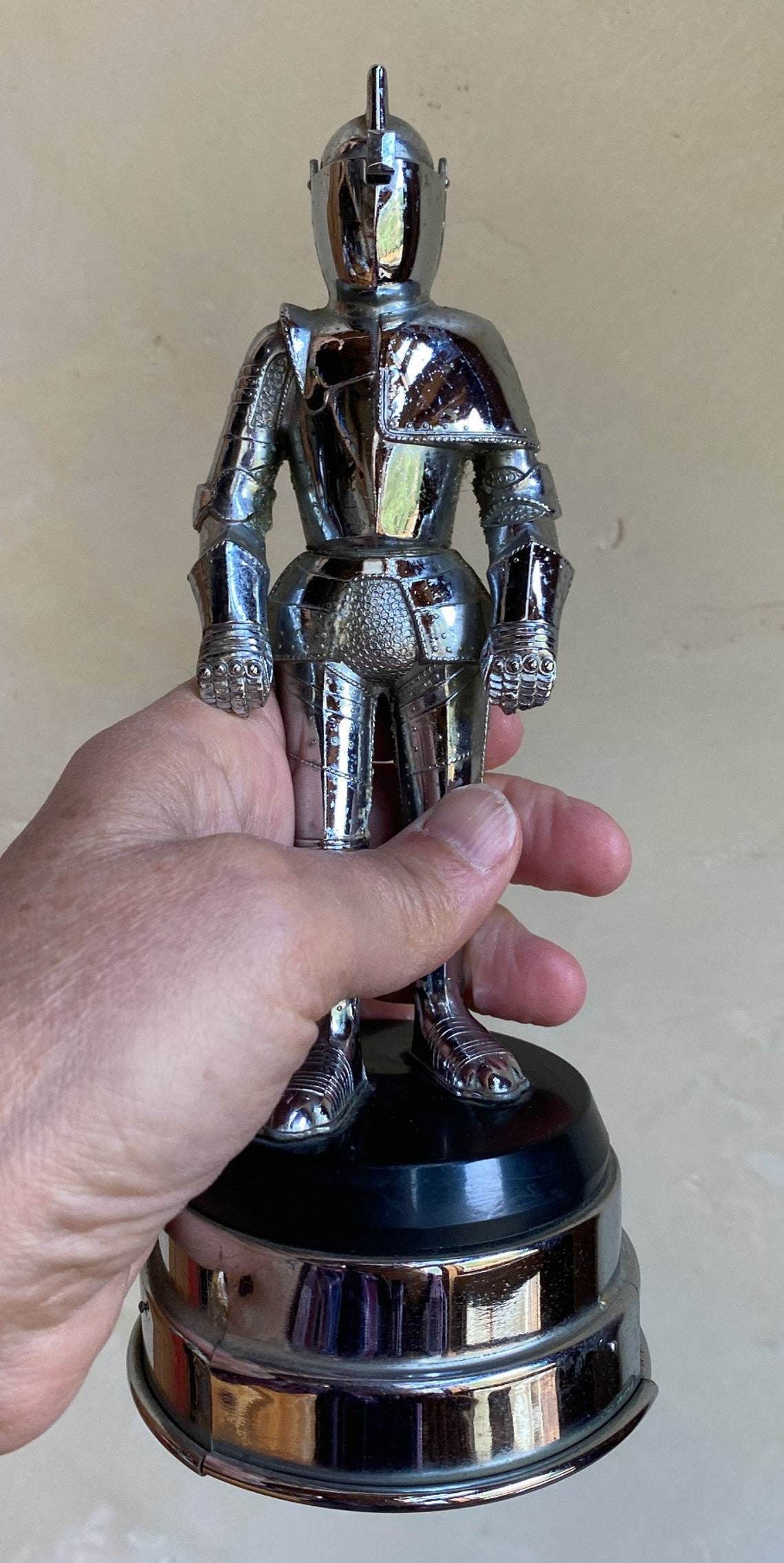 Vintage 1960s Musical Knight in Armor Table LighterNovelty Etsy