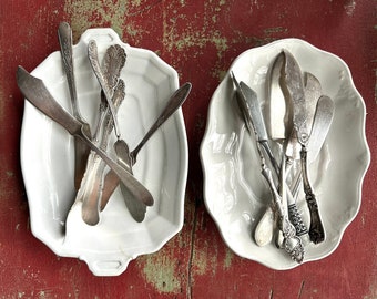 Vintage Silver Plate Butter Knives, Ornate Holiday Table Spreaders, Set of 6