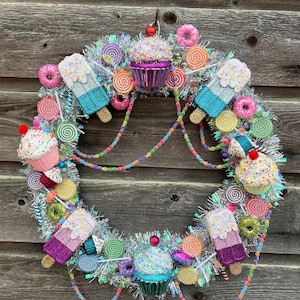 Sugar! Sugar! wreath