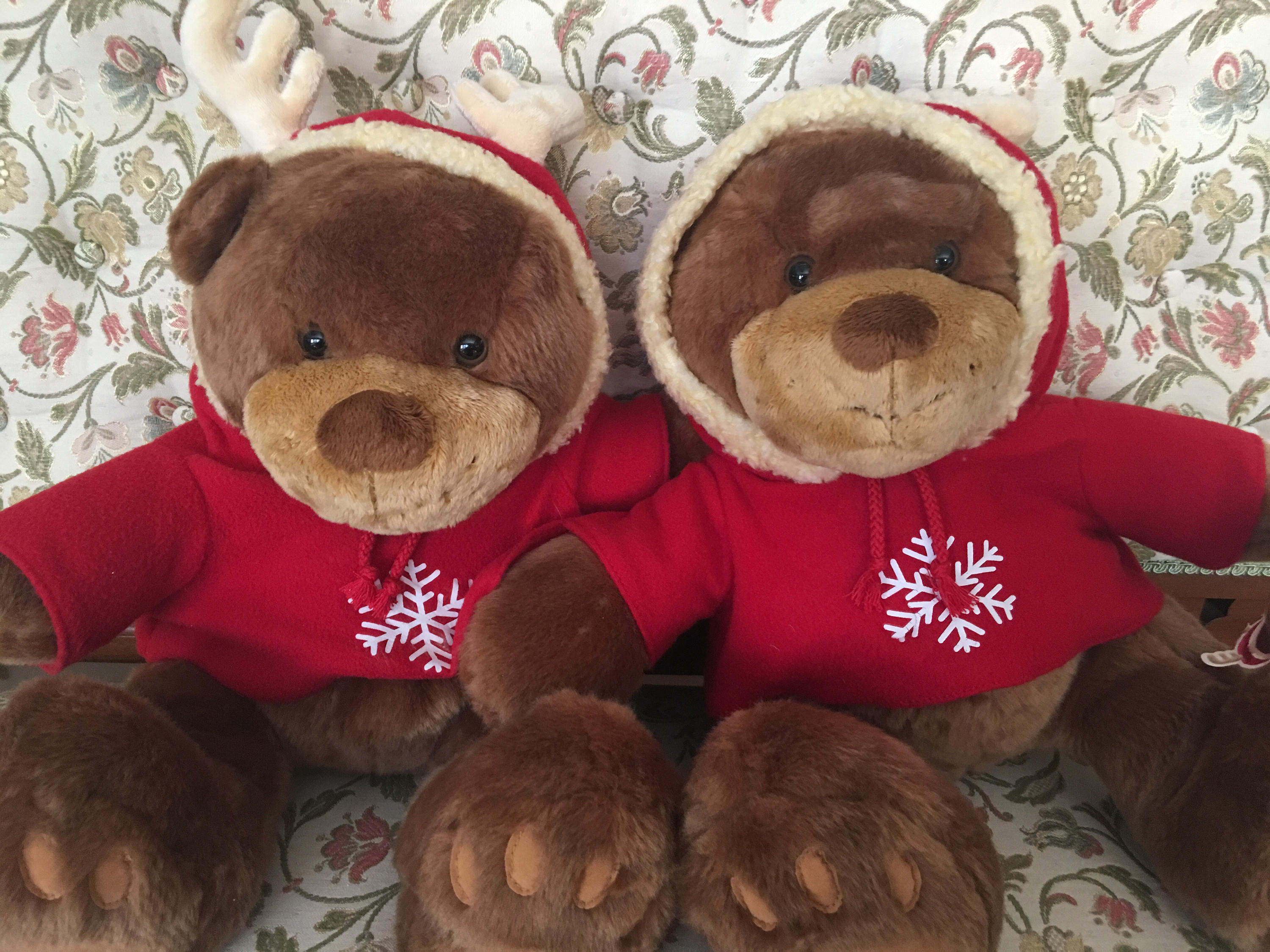 Belks Christmas Bear 2022 Lot Of Two 2 Stuff Red Hooded Belkie Bears Animal Art Stuff | Etsy Ireland