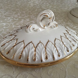 Capidamonte tureen vegetable bowl cover only 9" long