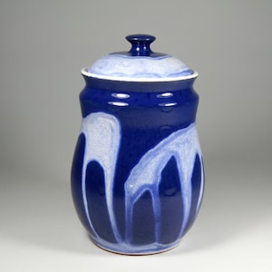 Wheel thrown Ceramic Sugar bowl, Pottery Sugar Bowl with Lid, Ceramic Kitchen Canister, Bright Blue Sugar Pot
