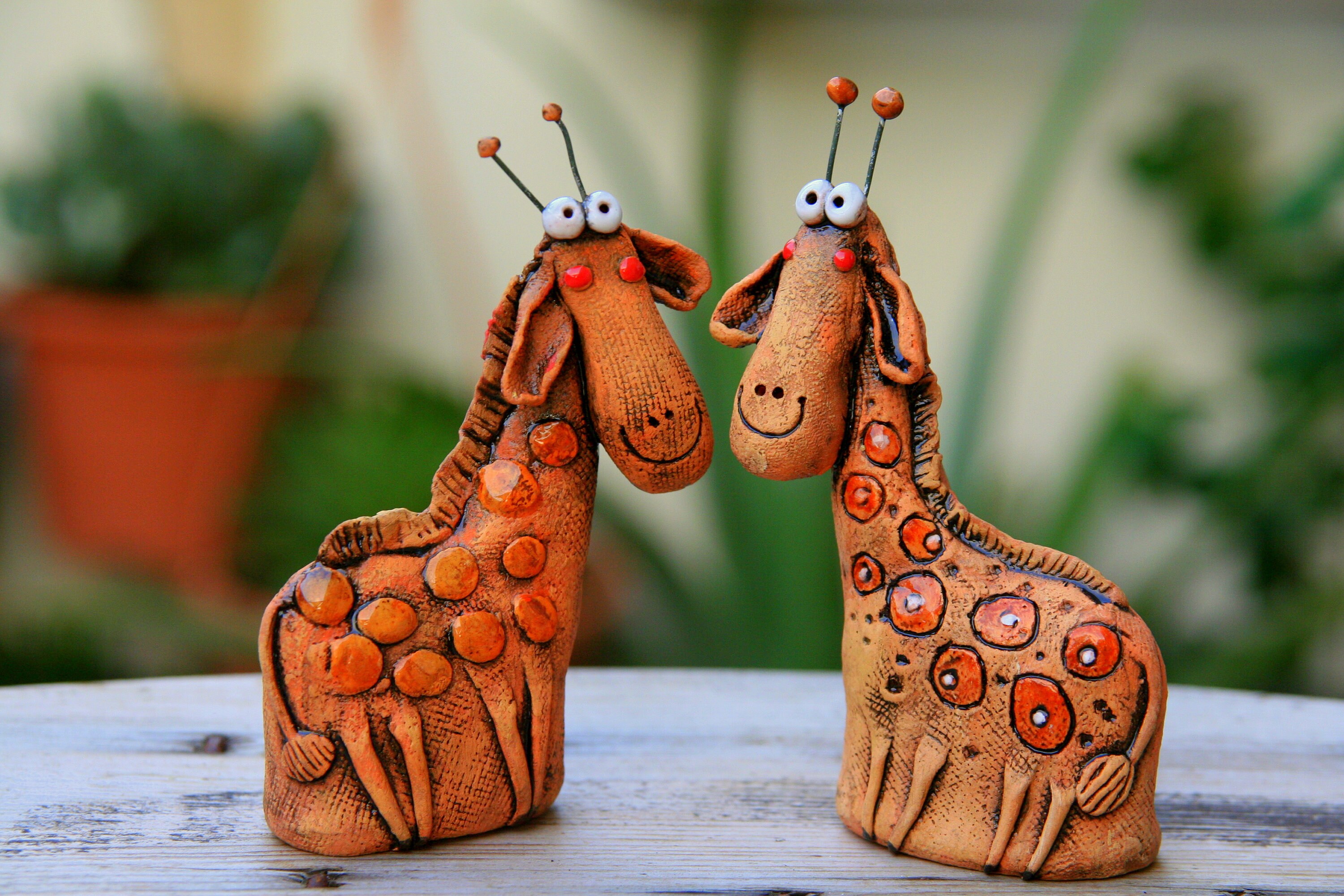 Art & Collectibles Sculpture Small Giraffe Sculpture Pottery Giraffe