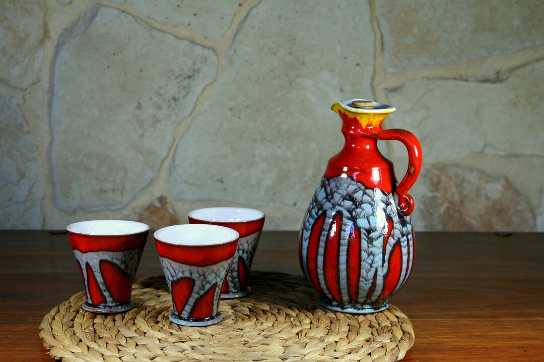 Red Pottery Liqueur Set, Ceramics and Pottery Decanter With 6 Tumblers