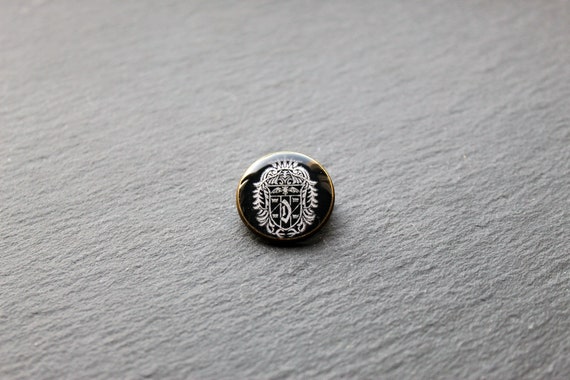 Count Dracula's crest pin Dracula cameo brooch vampire | Etsy