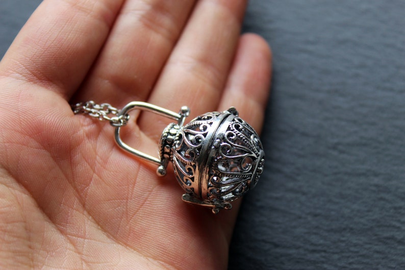 Tannis Root Pendant Rosemary's Baby Necklace Replica Etsy