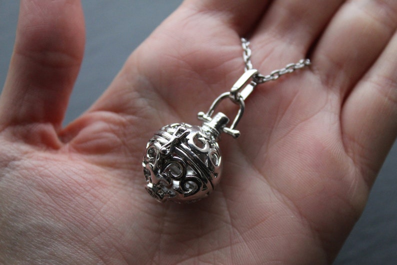 Tannis Root Pendant Rosemary's Baby Necklace Replica Etsy