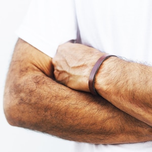 Pulsera de cuero personalizada para hombre: Mensaje secreto oculto, grabado personalizado
