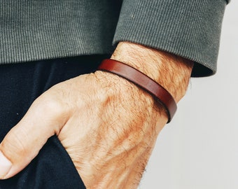Engraved Leather Bracelet, Brown Rustic Bracelet for Men, Personalized Anniversary Gift for Him, Unique Gift Idea