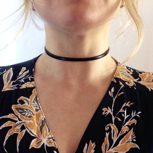 Black Choker Necklace Simple Leather 