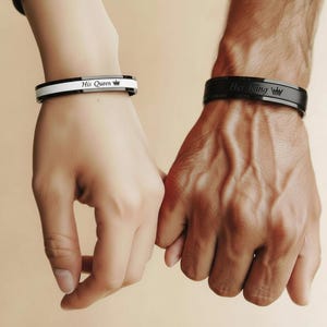 Bijoux Personaliseerbare armband voor koppels Gepersonaliseerde zijn en haar sieraden Ijzer Jubileum 6e huwelijksverjaardag Cadeaus voor stel Haar koning afbeelding 8