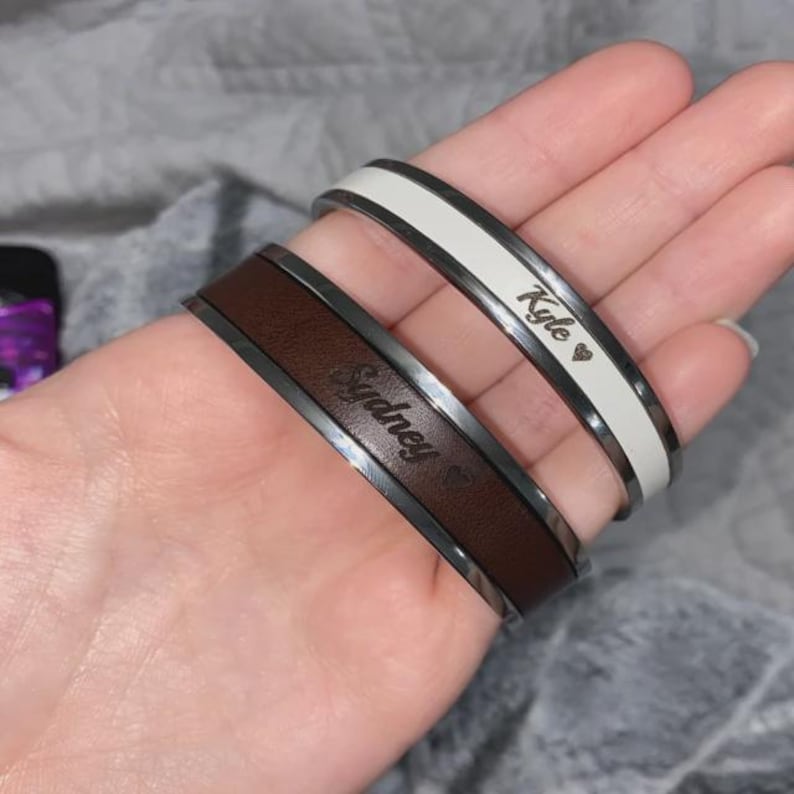 Bijoux Personaliseerbare armband voor koppels Gepersonaliseerde zijn en haar sieraden Ijzer Jubileum 6e huwelijksverjaardag Cadeaus voor stel Haar koning afbeelding 18