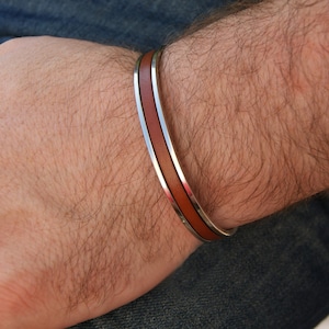 Herenarmband jongens geschenken Manchetarmband heren gepersonaliseerd vriendje cadeau dunne armband heren cadeau roestvrijstalen manchet Vaderdag cadeau uniek